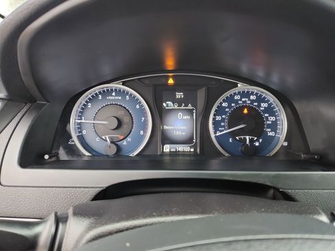 Used 2015 Toyota Camry XLE image 10