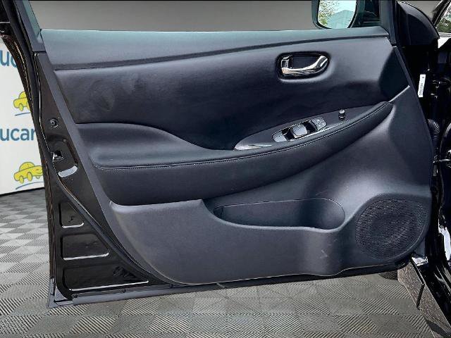 Certified 2025 Nissan Leaf SV Plus FWD image 9