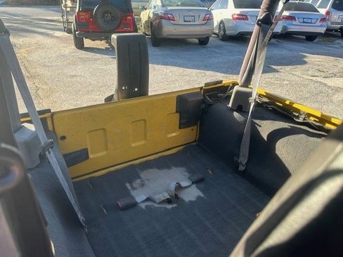 Used 2000 Jeep Wrangler Sport image 12