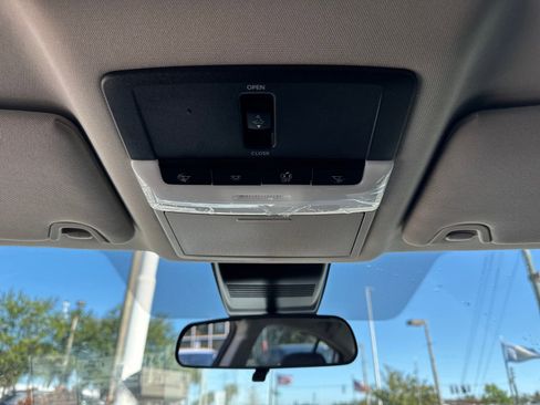 New 2025 Nissan Altima 2.5 SR image 22