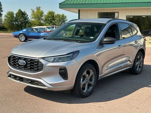 Used 2024 Ford Escape ST-Line AWD/4WD image 4