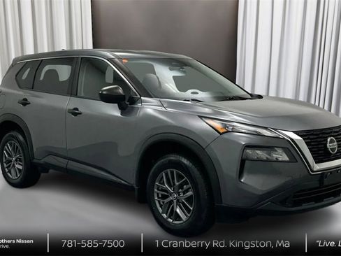 Used 2021 Nissan Rogue S image 3