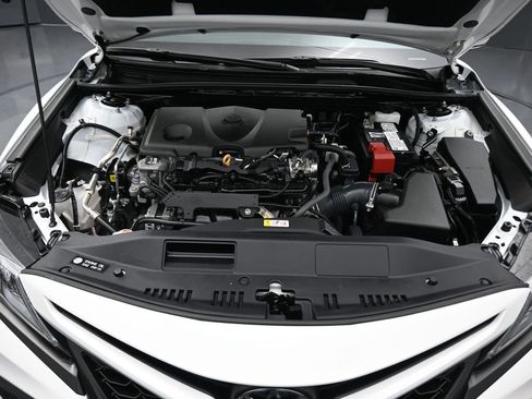 Used 2023 Toyota Camry SE image 45