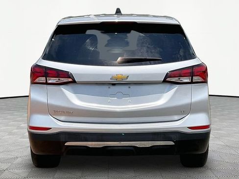Used 2022 Chevrolet Equinox LT FWD image 6