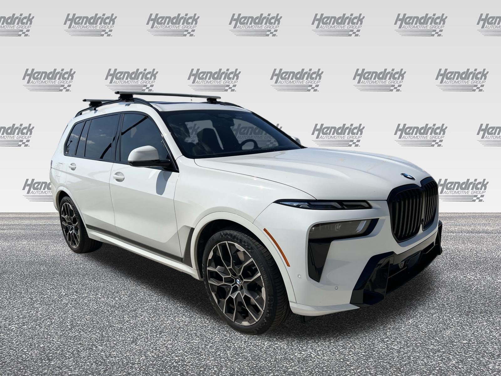 Used 2024 BMW X7 xDrive40i w/ Executive Package AWD/4WD image 2
