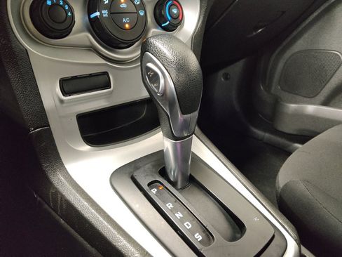 Used 2018 Ford Fiesta SE FWD image 26
