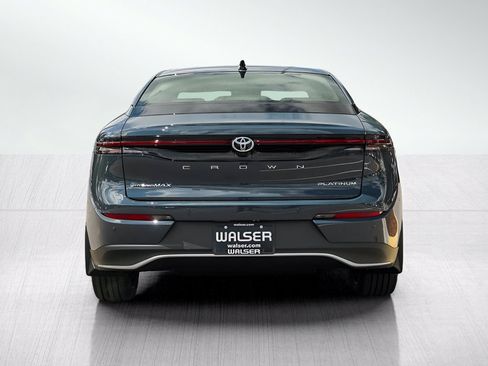 New 2026 Toyota Crown Platinum AWD/4WD image 5