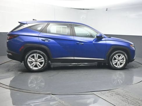 Used 2023 Hyundai Tucson SE AWD/4WD image 8