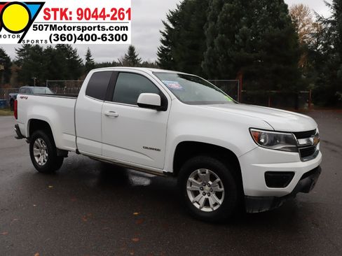 Used 2018 Chevrolet Colorado LT w/ Safety Package image 9