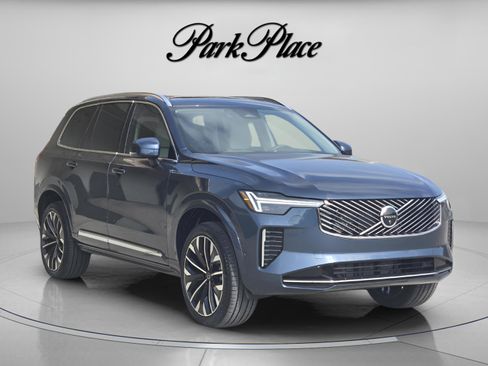 New 2026 Volvo XC90 B6 Ultra w/ Protection Package image 8
