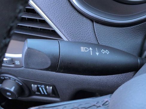 Used 2022 Jeep Cherokee Latitude Lux w/ Sun & Sound Group image 29