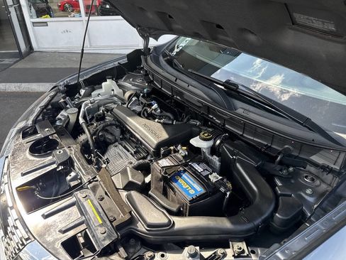 Used 2019 Nissan Rogue SV AWD/4WD image 15