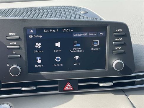 New 2026 Hyundai Elantra Sport FWD image 12