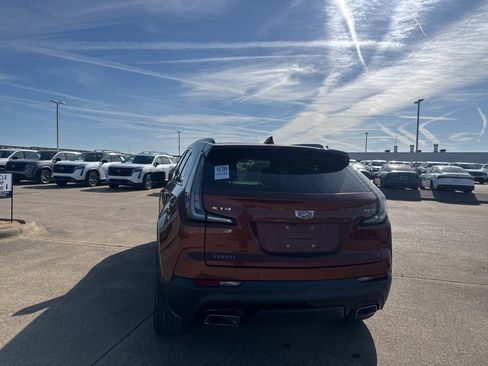 Used 2019 Cadillac XT4 Sport w/ Cold Weather Package image 12