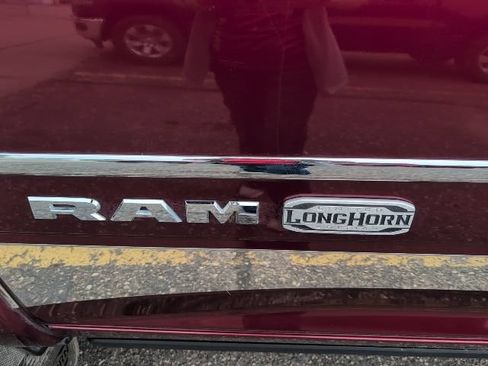 Used 2022 RAM 3500 Limited AWD/4WD image 12