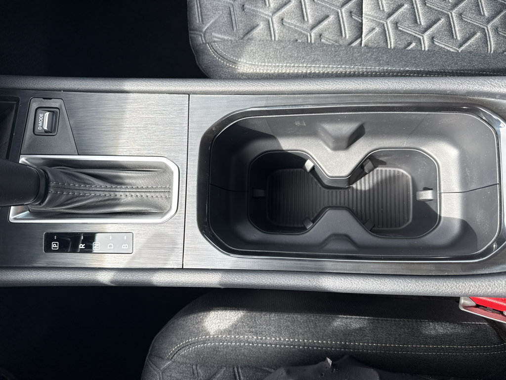 New 2027 Nissan Kicks SV AWD/4WD image 22