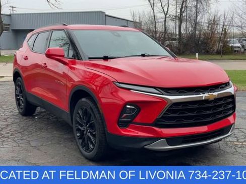 Certified 2024 Chevrolet Blazer LT w/ Convenience Package image 2