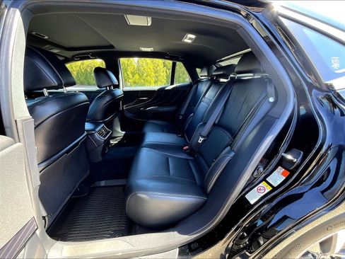 Used 2019 Lexus LS 500 AWD image 15