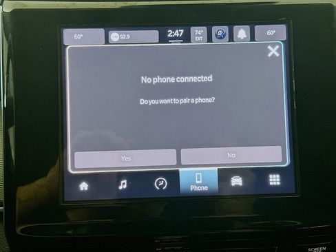 Used 2023 Jeep Grand Cherokee Laredo image 22