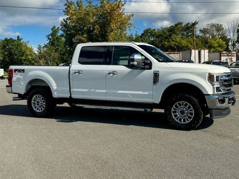Used 2022 Ford F350 Lariat w/ Lariat Ultimate Package AWD/4WD image 2