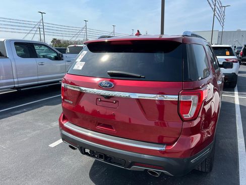 Used 2019 Ford Explorer Limited w/ Class III Trailer Tow Package image 3