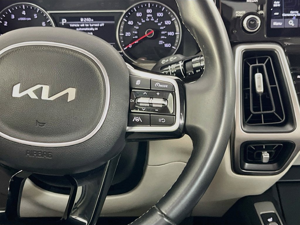 Used 2023 Kia Sorento S AWD/4WD image 14