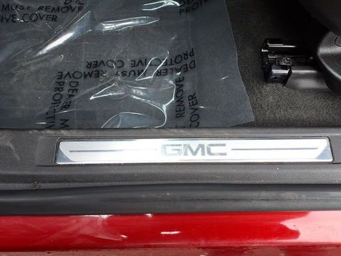 Used 2023 GMC Acadia SLT image 22