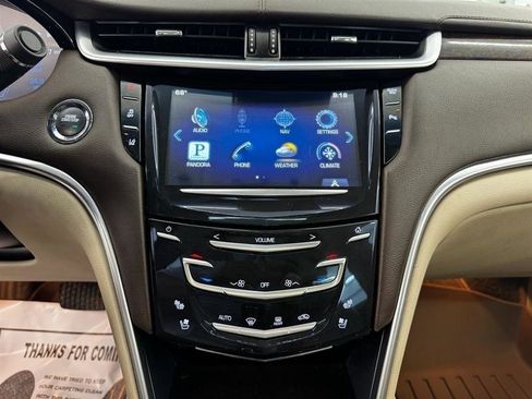 Used 2014 Cadillac XTS Premium AWD/4WD image 24
