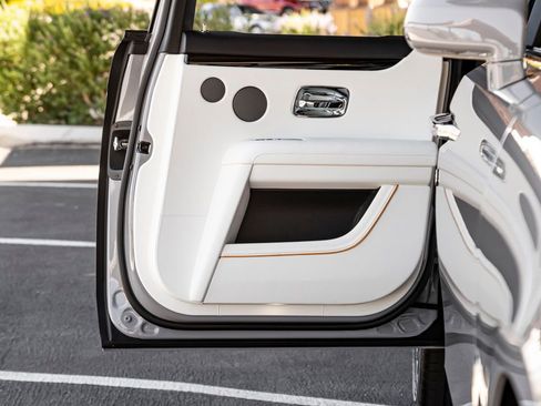 Certified 2024 Rolls-Royce Ghost AWD/4WD image 28