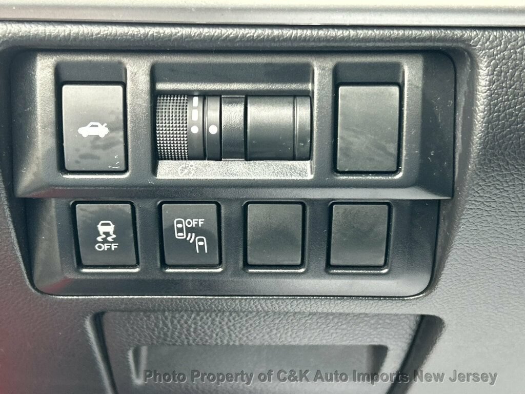 Used 2016 Subaru Legacy 2.5i Limited AWD/4WD image 42