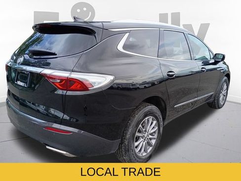 Used 2024 Buick Enclave Essence w/ Technology Package AWD/4WD image 5