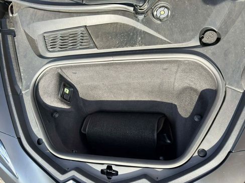 Used 2022 Chevrolet Corvette 1LT w/ Z51 Performance Package image 17