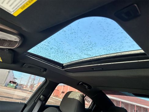 Used 2022 Dodge Charger R/T w/ Blacktop Package image 20