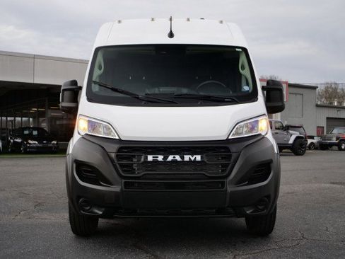 Used 2025 RAM ProMaster 2500 w/ Storage Group image 5