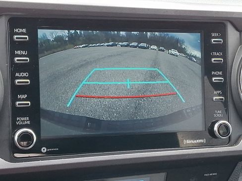 Used 2023 Toyota Tacoma TRD Off-Road image 16