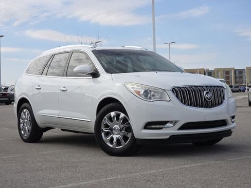 Used 2016 Buick Enclave Premium image 2