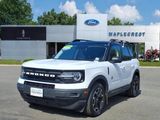 Certified 2022 Ford Bronco Sport Outer Banks w/ Tech Package image 2