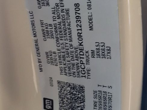 Used 2024 Chevrolet Colorado Z71 w/ Z71 Convenience Package 2 image 27