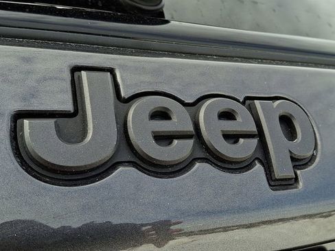 Used 2022 Jeep Compass Trailhawk w/ Trailhawk Convenience Group image 30