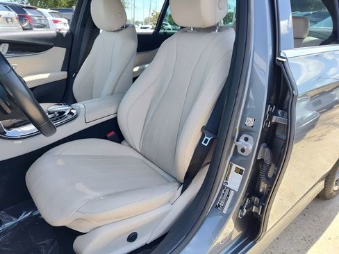 Used 2019 Mercedes-Benz E 300 image 21