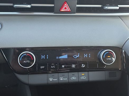 New 2026 Hyundai Elantra Blue image 28