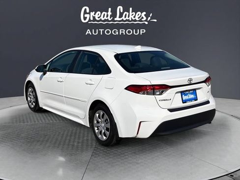 Used 2023 Toyota Corolla LE w/ Carpet Mat Package (TMS) FWD image 3