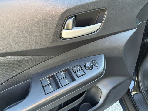 Used 2016 Honda CR-V SE image 36