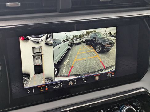 Used 2026 GMC Sierra 1500 AT4X image 31