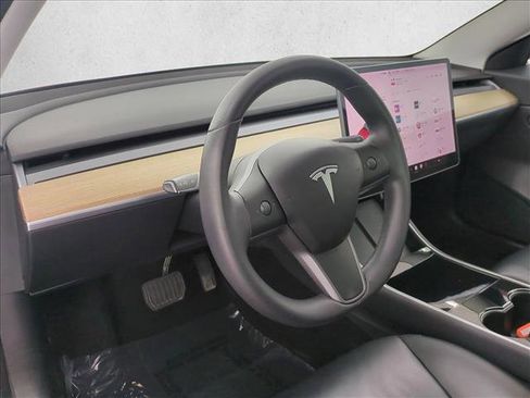 Used 2020 Tesla Model 3 Long Range AWD/4WD image 10