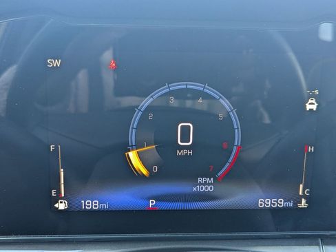 Used 2024 Chevrolet Trax ACTIV w/ Sunroof Package image 13