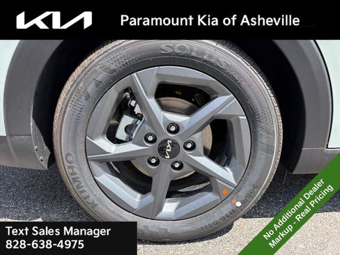 New 2026 Kia K4 FWD image 30