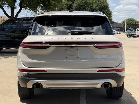 Used 2022 Lincoln Corsair FWD image 6