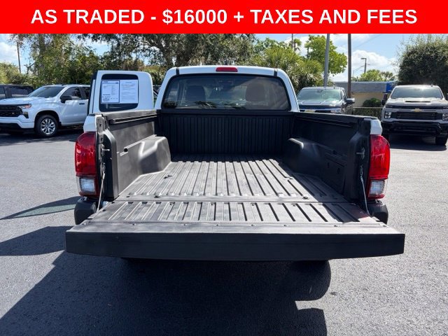 Used 2022 Toyota Tacoma SR RWD image 16