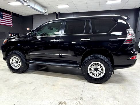 Used 2015 Lexus GX 460 w/ Premium Package AWD/4WD image 15